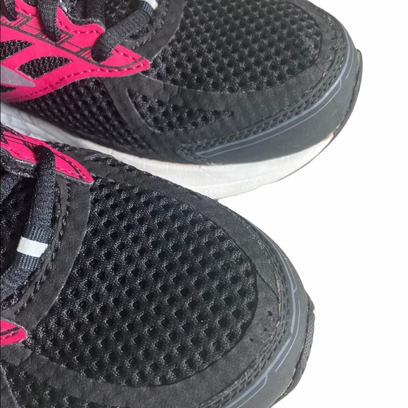 Brooks addiction 13 women’s 9.5 - Picture 6 of 10